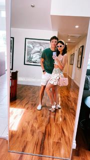 Alex Clark feet photo 3