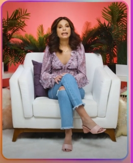 Alex Clark feet photo 8