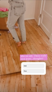 Alex Clark feet photo 5