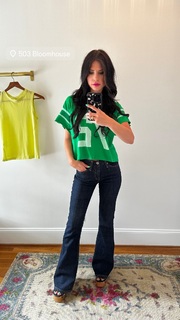 Alex Clark feet photo 3