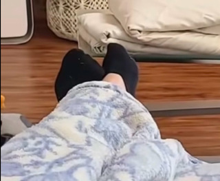 Alex Clark feet photo 16