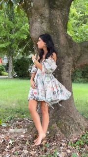 Alex Clark feet photo 3