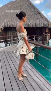 Alex Clark feet photo 6