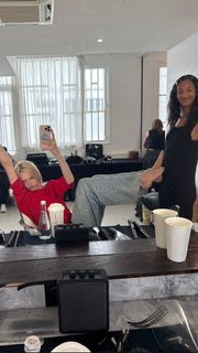 Alex Consani feet photo 20