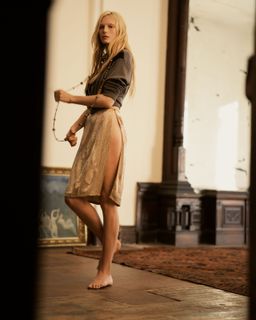 Alex Consani feet photo 6