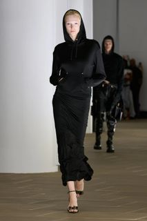 Alex Consani feet photo 15