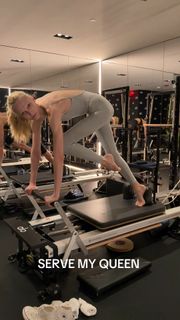 Alex Consani feet photo 8