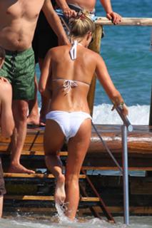 Alex Curran feet photo 12