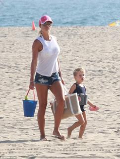 Alex Curran feet photo 20