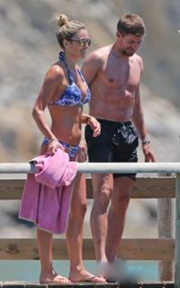 Alex Curran feet photo 1