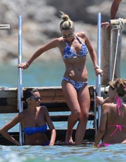 Alex Curran feet photo 15
