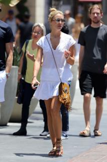 Alex Curran feet photo 14