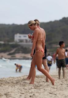 Alex Curran feet photo 5