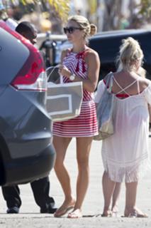 Alex Curran feet photo 1