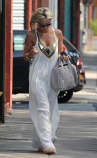 Alex Curran feet photo 12