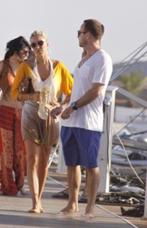 Alex Curran feet photo 1
