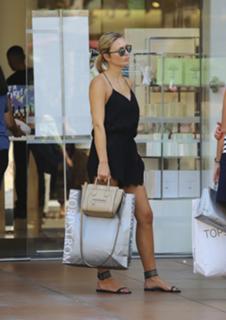 Alex Curran feet photo 12