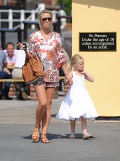 Alex Curran feet photo 6