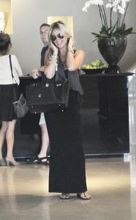 Alex Curran feet photo 3