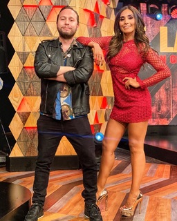 Alex Garza feet photo thumbnail