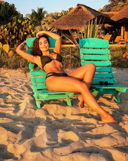 Alex Garza feet photo thumbnail