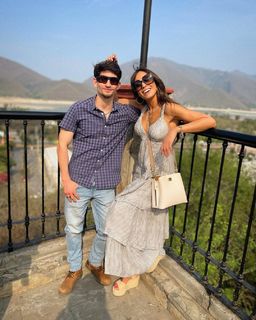 Alex Garza feet photo thumbnail