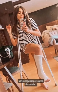 Alex Garza feet photo thumbnail