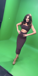 Alex Garza feet photo thumbnail