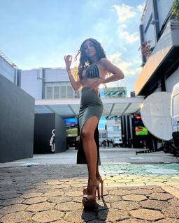 Alex Garza feet photo thumbnail