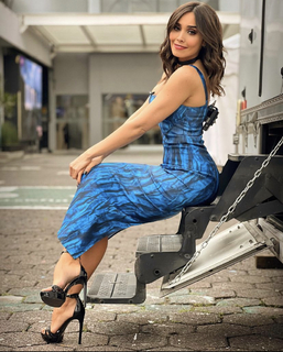 Alex Garza feet photo thumbnail