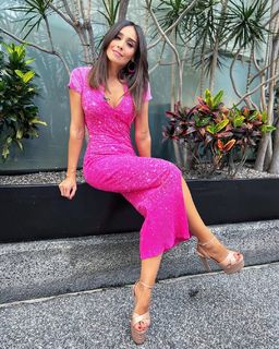 Alex Garza feet photo thumbnail