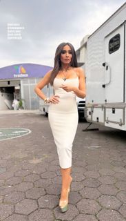 Alex Garza feet photo thumbnail