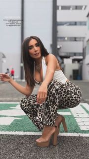 Alex Garza feet photo 10