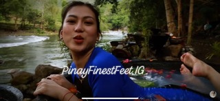Alex Gonzaga feet photo 9