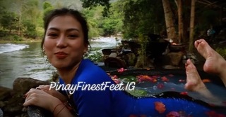 Alex Gonzaga feet photo 7