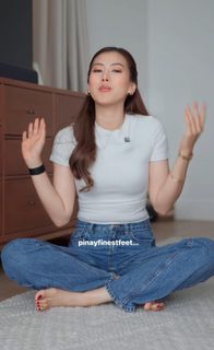 Alex Gonzaga feet photo 1