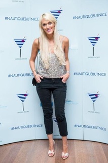Alex Hirschi feet photo 2