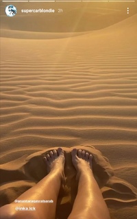 Alex Hirschi feet photo 19