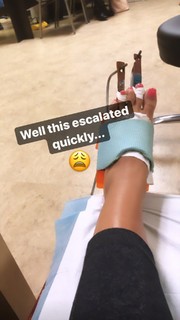 Alex Holley feet photo 16