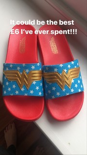 Alex Jones feet photo thumbnail