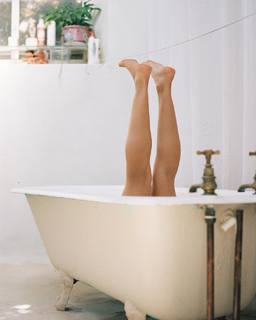 Alex McGregor feet photo 1