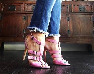 Alex Meneses feet photo 20