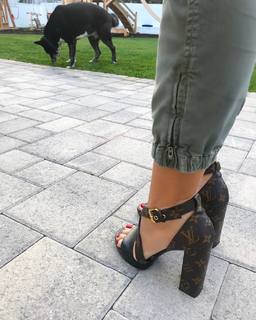 Alex Meneses feet photo 10