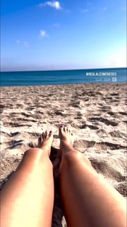 Alex Meneses feet photo 11