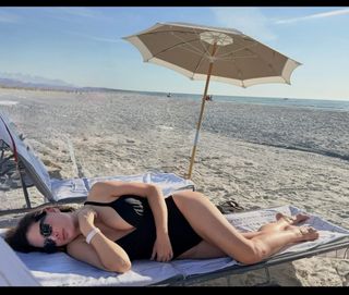 Alex Meneses feet photo 8