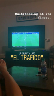 Alex Morgan feet photo thumbnail
