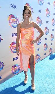 Alex Morgan feet photo thumbnail