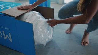 Alex Morgan feet photo thumbnail