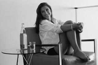 Alex Morgan feet photo thumbnail