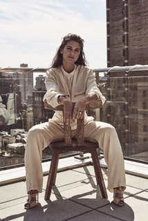 Alex Morgan feet photo thumbnail